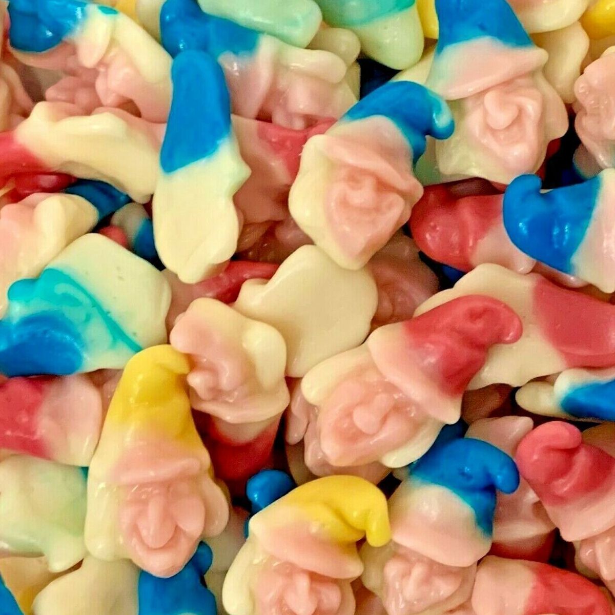 Halloween create your own pick N mix (A MINIMUM OF 5 SWEETS MUST BE ADDED TO CART) each option will be 100g of sweets. All sweets will be in the same pouch and mixed in a resealable bag.