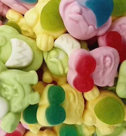 Halloween create your own pick N mix (A MINIMUM OF 5 SWEETS MUST BE ADDED TO CART) each option will be 100g of sweets. All sweets will be in the same pouch and mixed in a resealable bag.