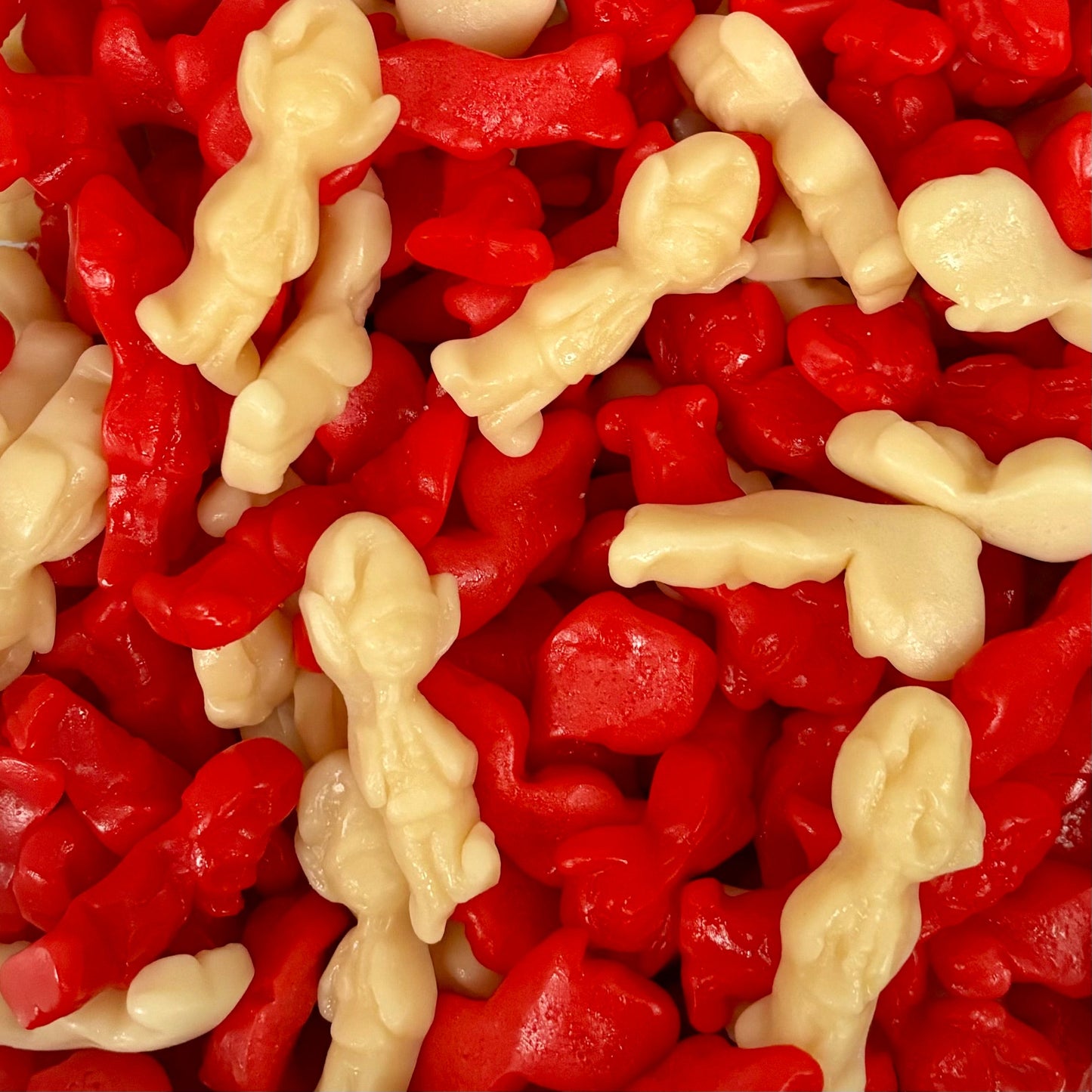 Create your own Christmas Pick N Mix ( A MINIMUM OF 5 MUST BE ADDED TO CART) each option will be 100g of sweets. All sweets will be in the same pouch and mixed in a resealable bag.